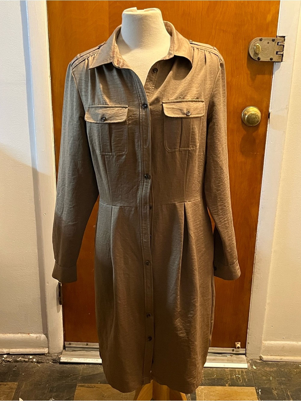 Banana Republic Heritage Safari Utility Shirt Dress. Long Sleeve Size 14. EUC